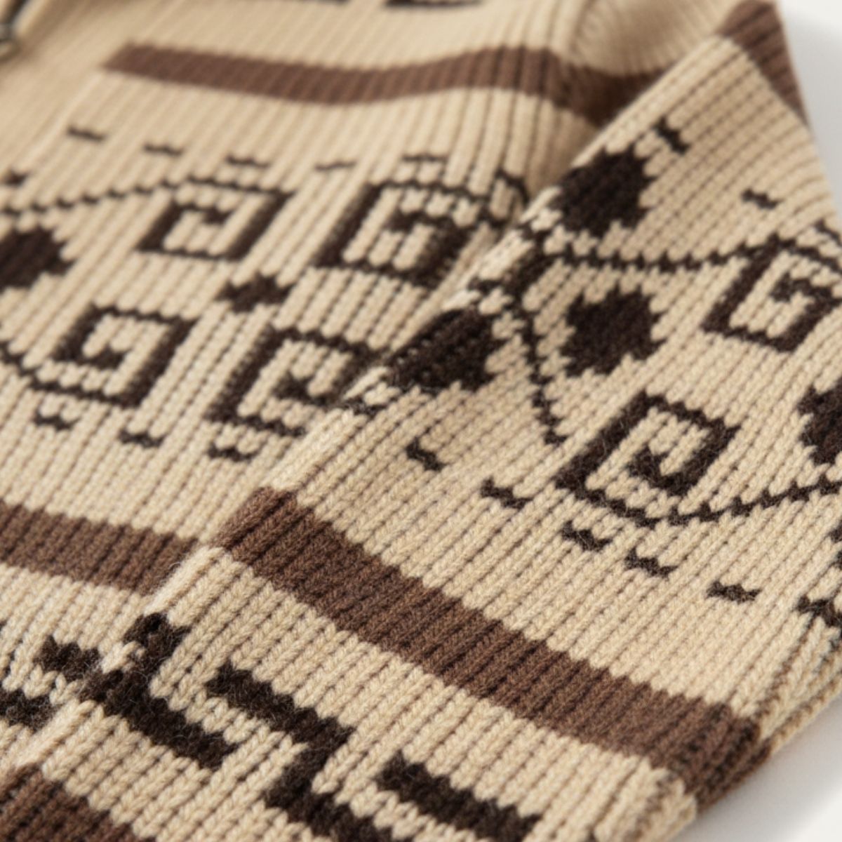 Men’s Geometric Pattern Knit Zip Cardigan 7