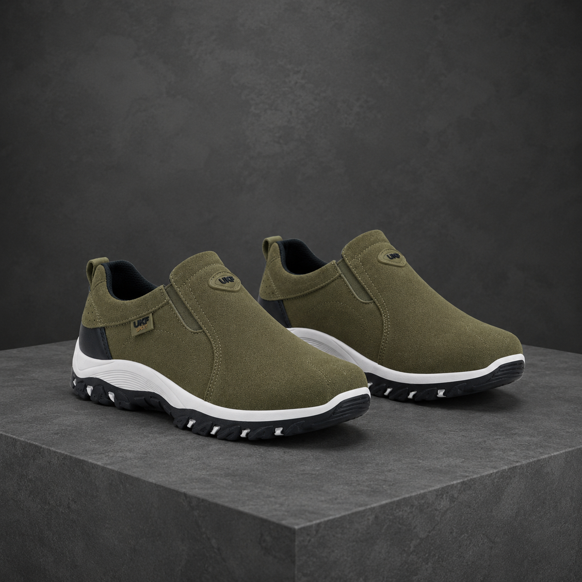 Men’s Suede Slip-On Outdoor Shoes Olive