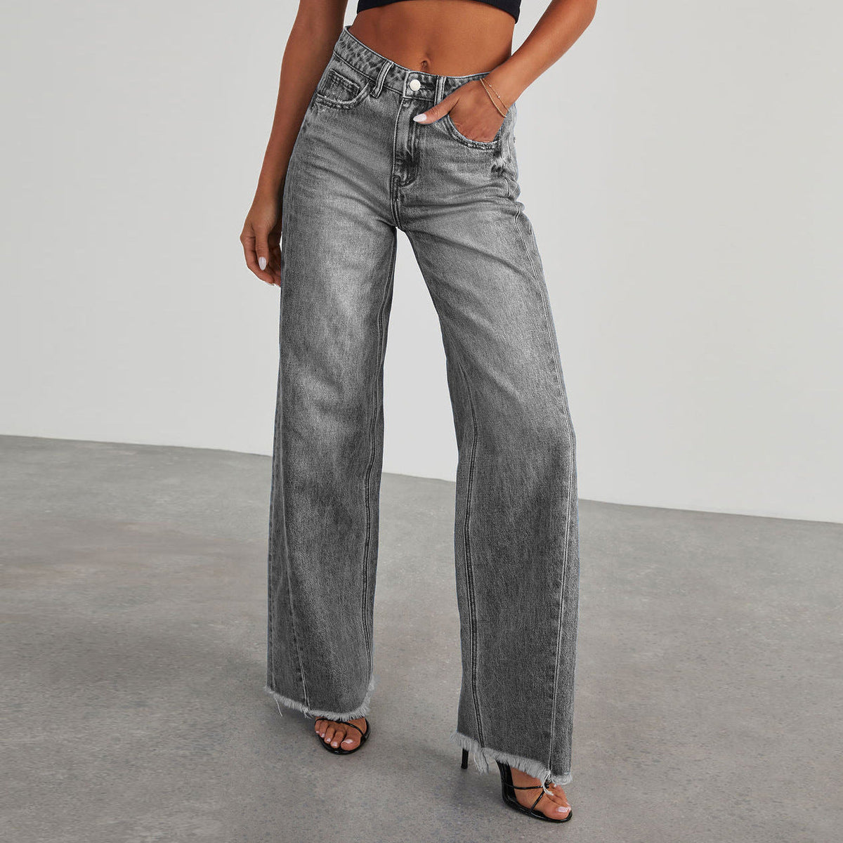 Women’s High-Rise Wide Leg Jeans with Raw Hem Gray